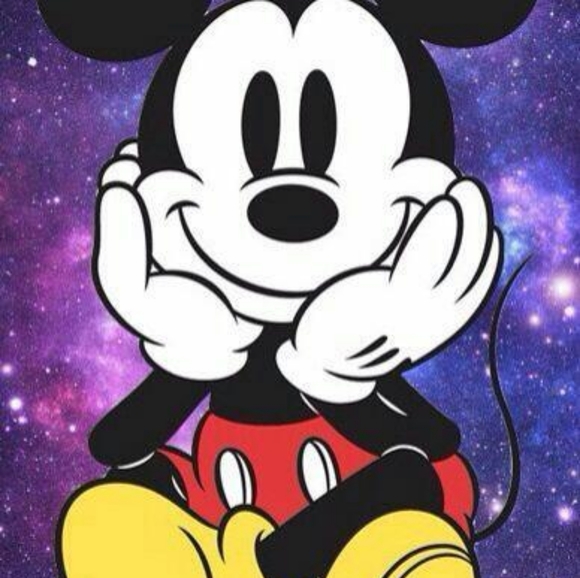 Meet your Posher, Christina - Picture 2 of 7